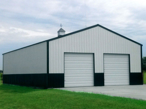 Customized Design PEB Metal Buildings Easy Construction Erection Size 300' X 100' x 21'